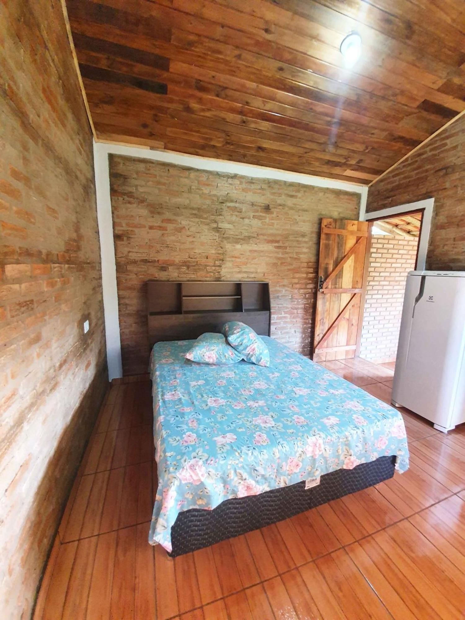 Chale E Camping Elementais Sao Tome das Letras Exterior photo